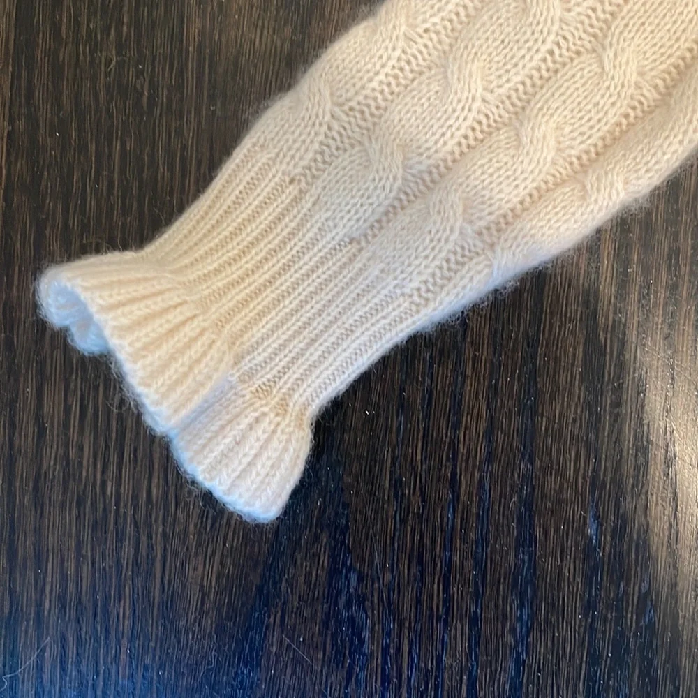 Neiman Marcus collection cashmere cardigan. Size 6-12 months. - Picture 3 of 3